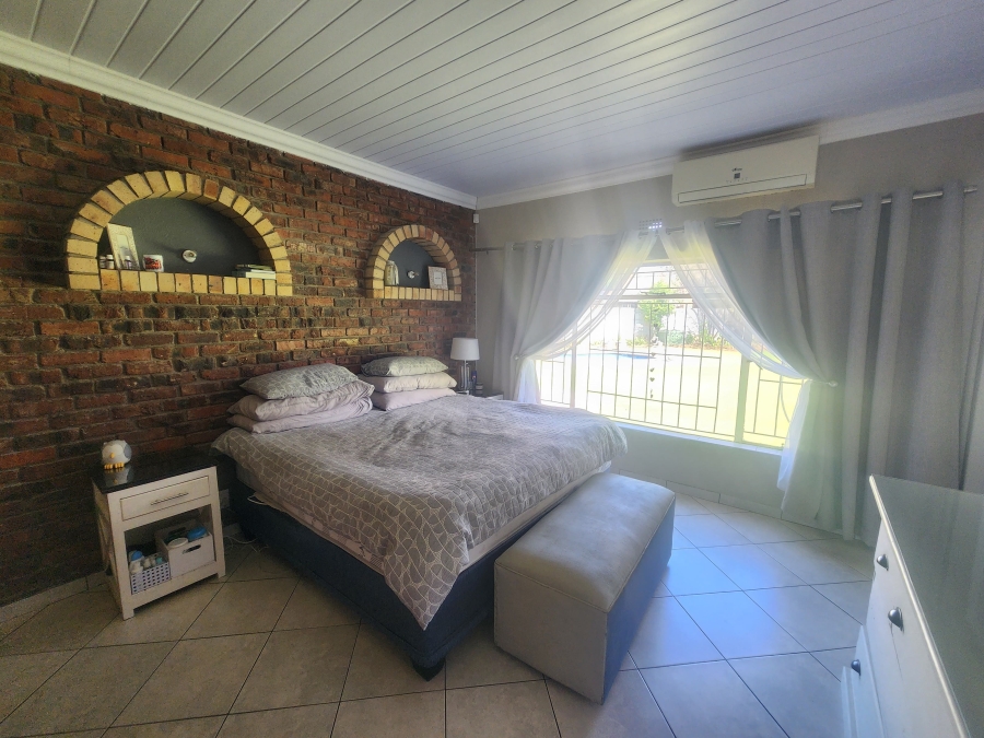 3 Bedroom Property for Sale in Riebeeckstad Free State